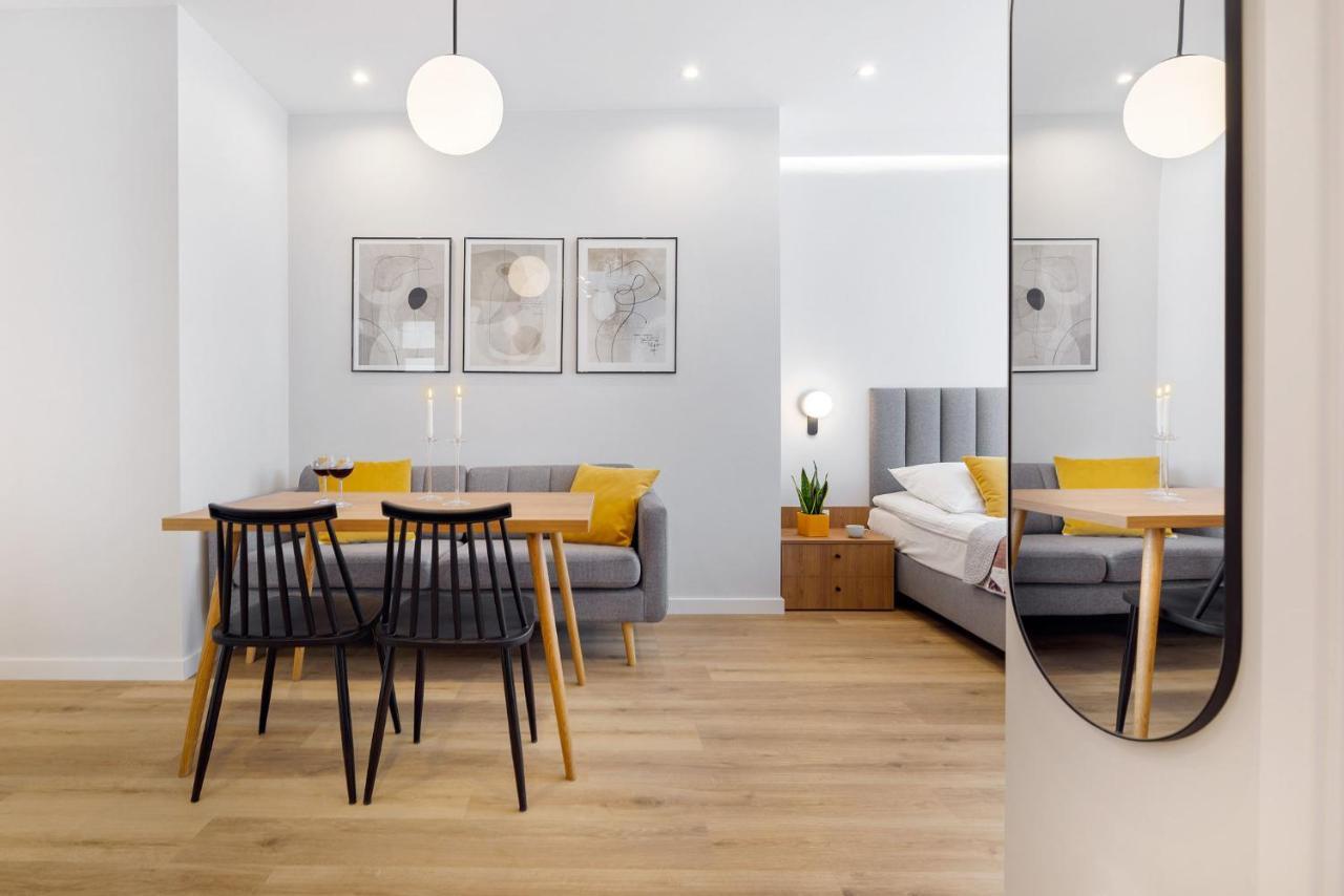 Apartamenty Familijne Kudowa Zdroj Luaran gambar